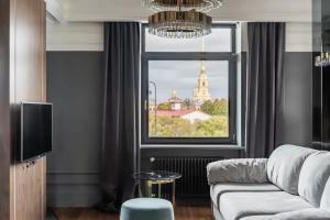 Квартира с видом на Петропавловскую крепость, Санкт-Петербург