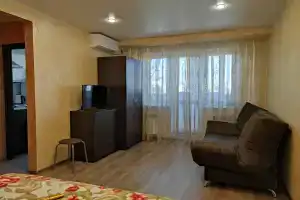 Уютная квартира в центре Керчи