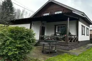 Домик с баней-бочкой