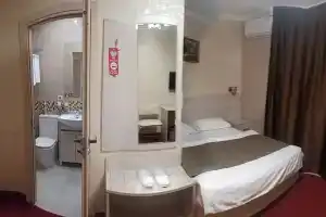 Отель «Оранж», Москва