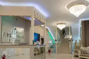 Гостиница «Пирамида», Щербинка