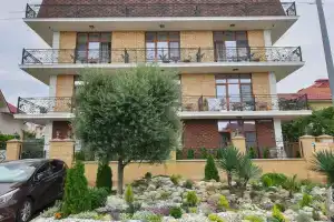 Отель «Челентано», Адлер