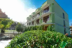 Гостевой дом «Жемчужина Ямала», Лоо