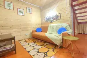 Отличный коттедж на холме прямо у озера