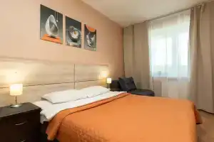Уютная квартира у ТЦ Мегаполис рядом с метро, Екатеринбург