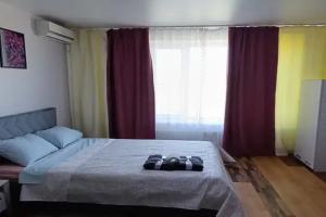 Квартира на берегу, просторные комнаты с двумя полноценными санузлами, Таганрог