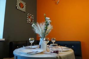 Апартаменты с видом на озеро, Калининград