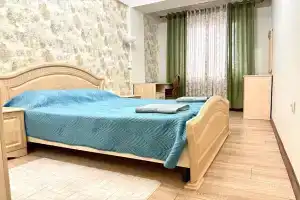 Уютный апартамент, Бишкек
