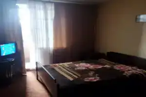 2-комнатная квартира в центре