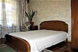 2-комнатная Квартира, Киев