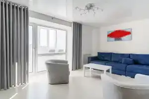ЦЕНТР, ПАРКОВКА, 3 раздельных комнаты, Владивосток
