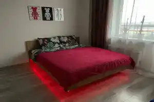 Светлая студия, Востряково