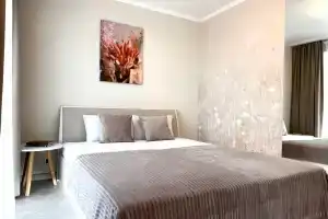 3-комнатная квартира, Калининград