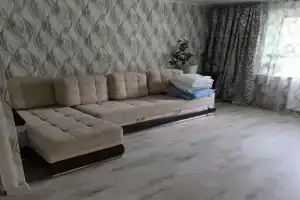 Уютная квартира рядом с озером Тургояк, Миасс