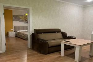 Трёхместный номер двухкомнатный, Краснодар