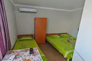 Трёхместный номер стандарт, Рыбачье