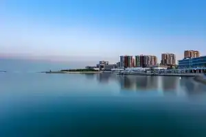 Студия в самом престижном районе города, на первой береговой линии