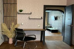 Квартира у сквера