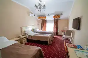 Трехместный номер категории Стандарт, Краснодар