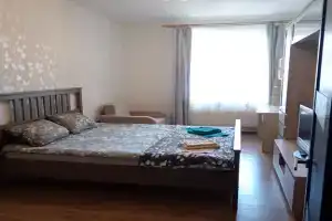 Квартира в жилом комплексе Времена года