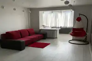 Квартиры посуточно на Зоологической 15, Калининград