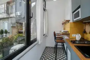 Lovely Apt in Sololaki, Тбилиси