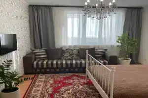 Квартира в радужном