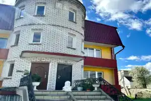 "Ольгин дворик".Сеть квартир в одном доме.Бесплатная парковка.Баня.