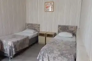 Трёх местный номер+доп. Место, шумоизоляция, рынок, магазины, кафе, Туапсе