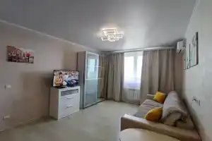 Видовая квартира у парка, Омск