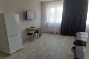 Трёхместный номер люкс, Новофёдоровка