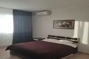 Квартира у ТРЦ Планета, Красноярск