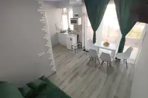 Двухкомнатный номер с кухней, Вардане