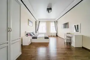 Апартаменты «Невский View»