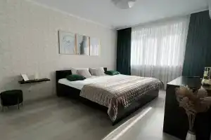 Однокомнатная квартира рядом с СК ЗвёздныЙ, Оренбург