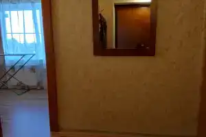 Уютная студия в центре пгт Лоухи, имеется все для отдыха с дороги.