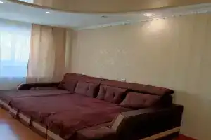Уютная трёхкомнатная квартира, Ноябрьск