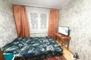 Комната рядом с метро, Москва