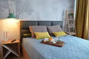 Квартира у моря, Заостровье