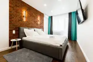 Апартаменты в центре, у Площади Победы, Колибри#15 в Центре