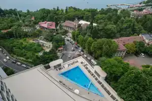 3-комнатные видовые апартаменты с бассейном, до 8 человек, 120м, Сочи