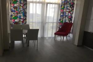 Классная квартира в центре Адлера