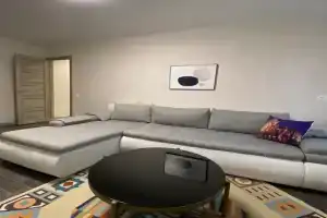 2-комнатная квартира в самом центре