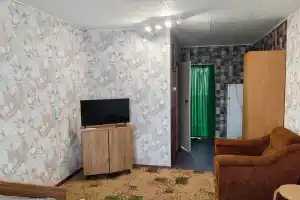 Уютная комната на берегу моря, Пересыпь