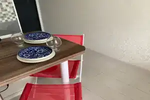 Уютная студия на набережной Трибуца, Калининград