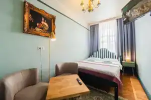 Двухместный номер с 1 кроватью с удобствами на этаже, Санкт-Петербург