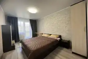 Квартира для отдыха семьей в Центре Миасса, новостройка