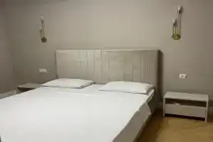 Двухкомнатная квартира у моря, Пицунда