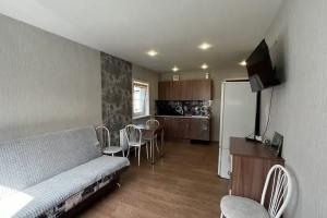 Семейный номер улучшенный с видом на горы