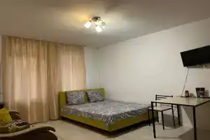 Студия рядом с автовокзалом, Красноярск